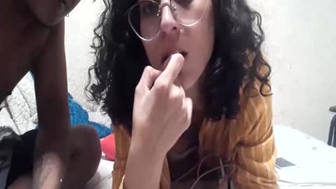 Casal bruxo online show from October 24, 7:16 am