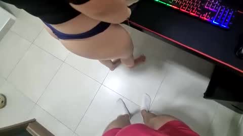 Snapshot of casaltenage chatting on December 16, 12:59 am casaltenage online show from December 16, 12:59 am