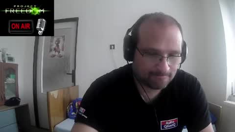 Snapshot of cascadacek chatting on May 8, 4:56 pm CASCADACEK online show from May 8, 4:56 pm