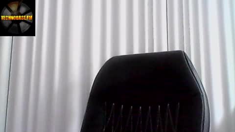Snapshot of cascadacek chatting on May 16, 6:32 am CASCADACEK online show from May 16, 6:32 am