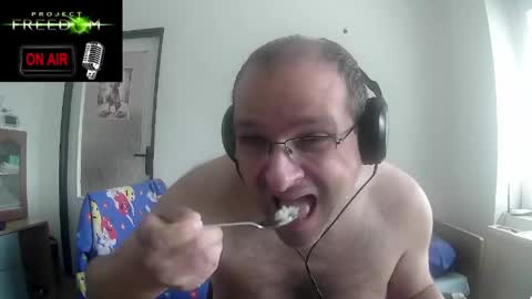 Snapshot of cascadacek chatting on May 17, 12:23 pm CASCADACEK online show from May 17, 12:23 pm