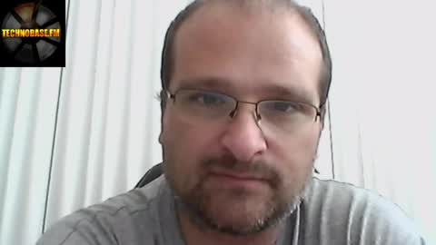 Snapshot of cascadacek chatting on May 23, 10:08 am CASCADACEK online show from May 23, 10:08 am