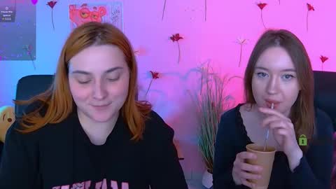 Snapshot of casey_meow_ chatting on May 3, 9:04 am casey_meow_ online show from May 3, 9:04 am