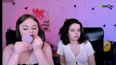 Snapshot of casey_meow_ chatting on June 3, 8:50 am casey_meow_ online show from June 3, 8:50 am