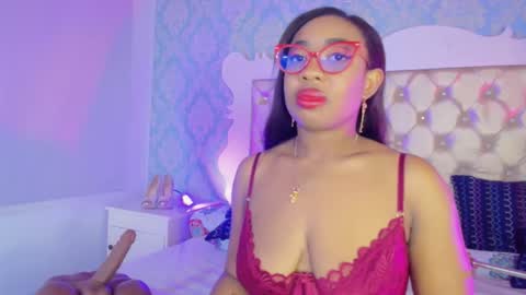 Snapshot of caseymoon chatting on June 1, 12:29 pm Casey online show from June 1, 12:29 pm