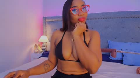Snapshot of caseymoon chatting on June 11, 12:47 pm Casey online show from June 11, 12:47 pm