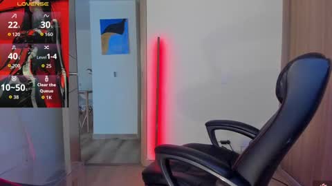 Snapshot of cash_vice chatting on September 22, 12:40 pm caprice online show from September 22, 12:40 pm