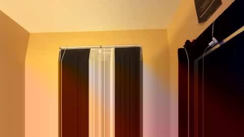 Snapshot of cashforthatpussy chatting on April 11, 3:44 am cashforthatpussy online show from April 11, 3:44 am