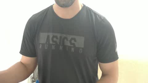 cashmastermuscle77 online show from February 5, 1:22 pm