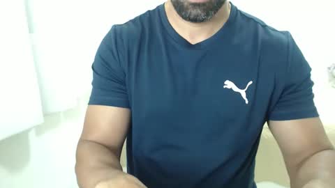 cashmastermuscle77 online show from February 5, 10:31 am