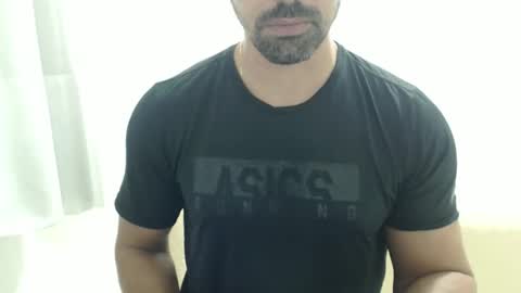 cashmastermuscle77 online show from April 29, 7:53 pm