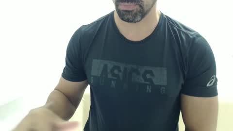 cashmastermuscle77 online show from May 5, 10:23 am