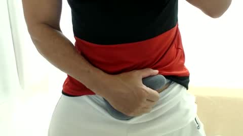 cashmastermuscle77 online show from May 9, 2:11 pm