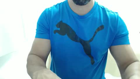 cashmastermuscle77 online show from May 16, 11:57 pm