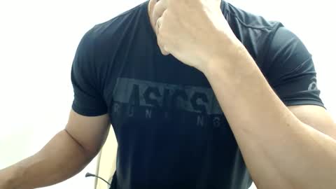 cashmastermuscle77 online show from May 29, 10:24 am