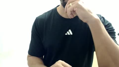 cashmastermuscle77 online show from June 9, 12:22 am