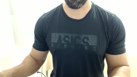 cashmastermuscle77 online show from June 11, 10:24 am