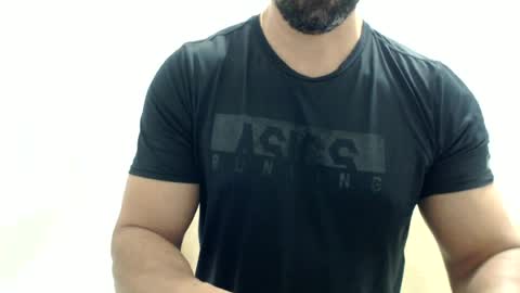 cashmastermuscle77 online show from June 12, 10:36 am