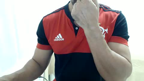 cashmastermuscle77 online show from June 14, 1:57 pm