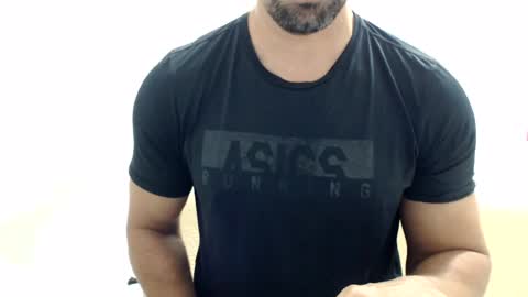 cashmastermuscle77 online show from July 9, 12:09 pm