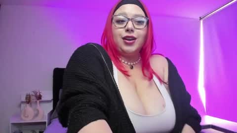 Snapshot of cashvampire chatting on May 29, 6:39 pm cashvampire online show from May 29, 6:39 pm