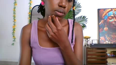 Snapshot of cashy_meal chatting on June 11, 7:50 am cashy_meal online show from June 11, 7:50 am