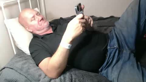 CasinoCam online show from May 2, 7:02 am