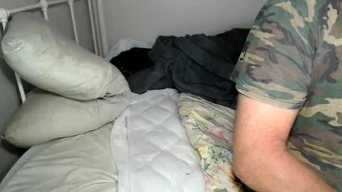 Snapshot of casinocam chatting on June 21, 3:58 pm CasinoCam online show from June 21, 3:58 pm