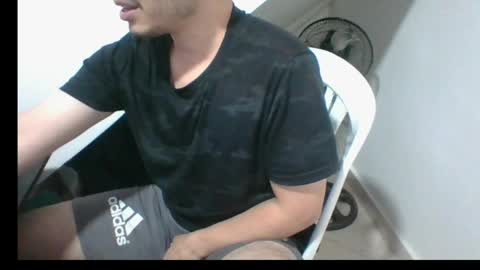 Snapshot of casper__32 chatting on March 31, 9:48 pm Casper online show from March 31, 9:48 pm