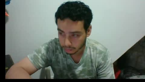 Snapshot of casper__32 chatting on April 24, 11:29 pm Casper online show from April 24, 11:29 pm