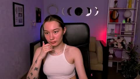 Cassandra online show from July 2, 5:57 am