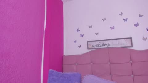 Cassie Jones online show from January 5, 8:43 am