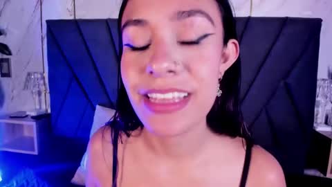 Cassie Jones online show from September 15, 2:33 am