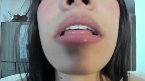 Cassie Jones online show from June 24, 7:57 pm