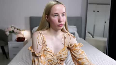 Cassie online show from November 16, 9:20 pm