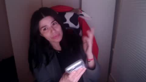 Snapshot of cassiealvarez chatting on July 16, 5:57 am cassiealvarez online show from July 16, 5:57 am