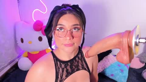 Bela igzaii9r online show from May 15, 11:23 pm