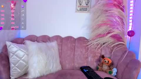 cassiidysweet online show from November 7, 4:23 am