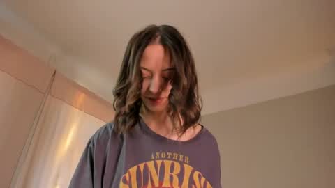 Snapshot of cassisland chatting on April 14, 3:29 pm cassandra online show from April 14, 3:29 pm