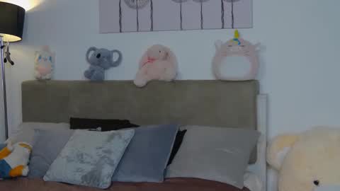 Kierie online show from September 25, 5:11 am