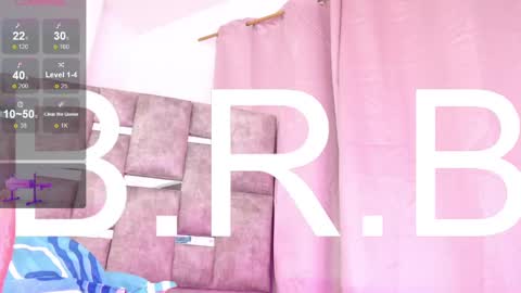 Snapshot of cassyskyle chatting on December 11, 12:12 am cassy online show from December 11, 12:12 am