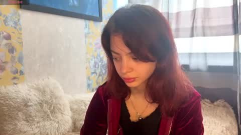 Snapshot of cassyvixen chatting on June 18, 3:27 pm Cassy online show from June 18, 3:27 pm