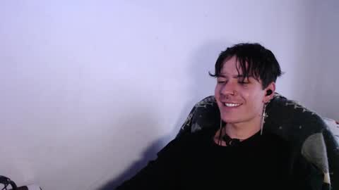 Snapshot of casteryx chatting on October 1, 9:21 pm Juan online show from October 1, 9:21 pm