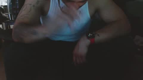 Snapshot of castle_frank91 chatting on July 13, 4:43 pm Castle frank91 online show from July 13, 4:43 pm