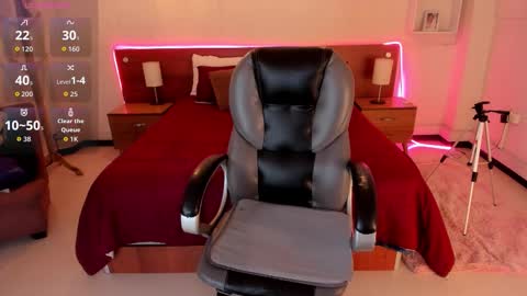 Karol  online show from January 6, 8:01 pm