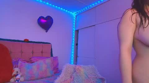 Snapshot of cat_nasty chatting on May 19, 8:26 pm cat_nasty online show from May 19, 8:26 pm