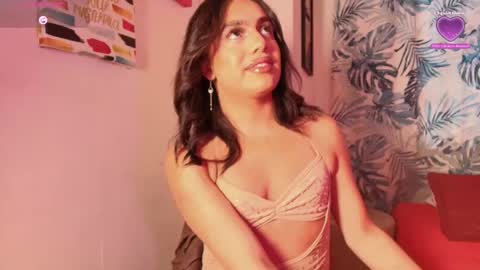 Snapshot of cata2319 chatting on December 19, 9:22 pm catalina online show from December 19, 9:22 pm