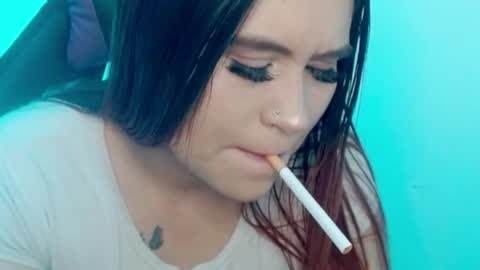 Snapshot of cata__gutierrez_ chatting on June 7, 3:54 am Cata online show from June 7, 3:54 am
