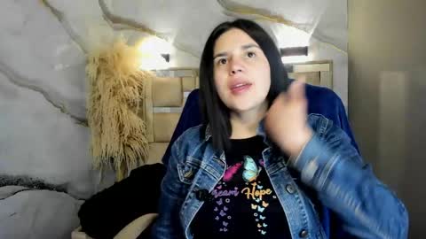 Snapshot of cata_black chatting on May 20, 12:11 pm cata black online show from May 20, 12:11 pm