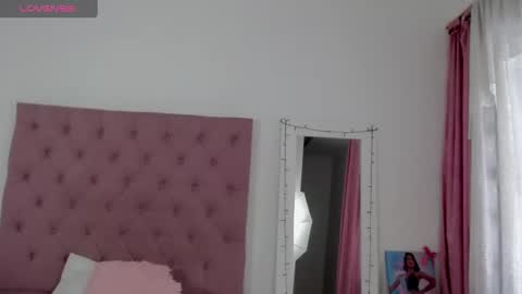 catalaia_stomm online show from February 4, 1:59 pm